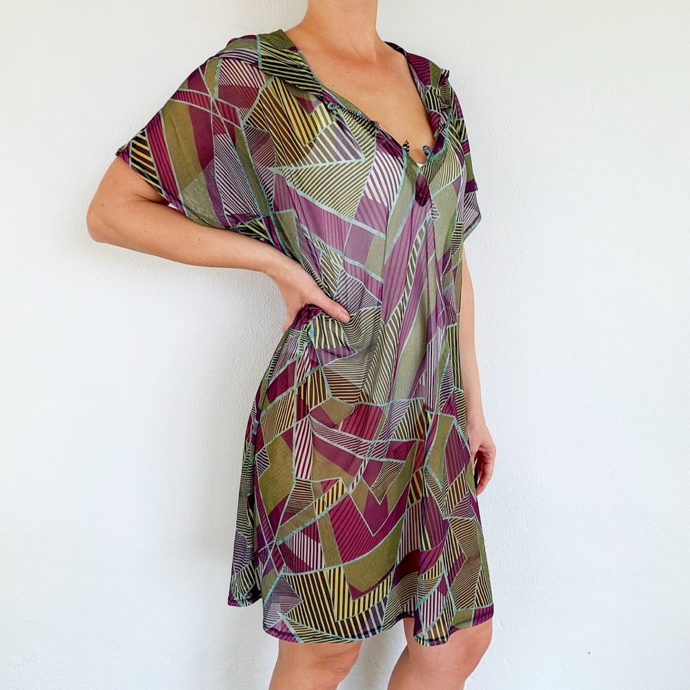 Ola Chicaโs purple green sheer mesh tunic style hooded swim coverup size medium